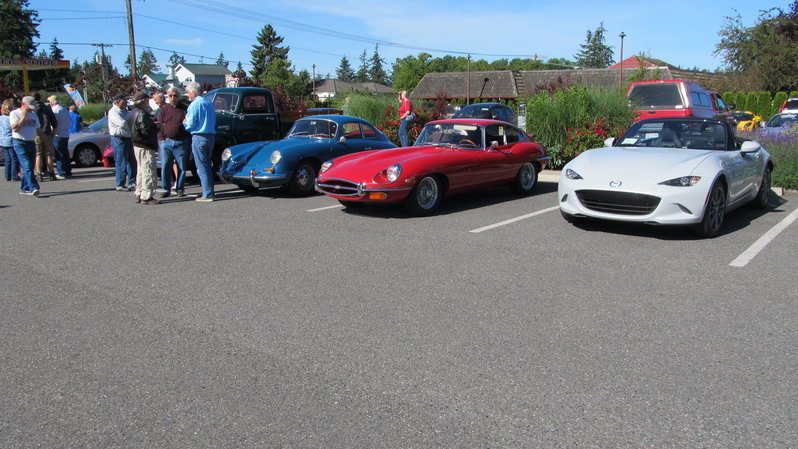 Jag E-Type & Porsche 356B.jpg