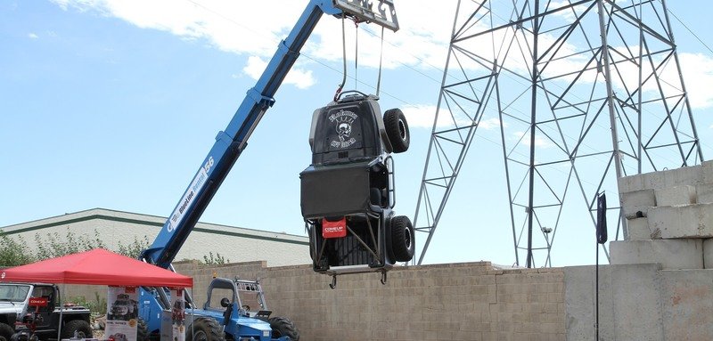 Jeep-Hanging_zpspgtfrtvk_e98905c5c102e3a853db3f4627aebe60e976bf13.jpg