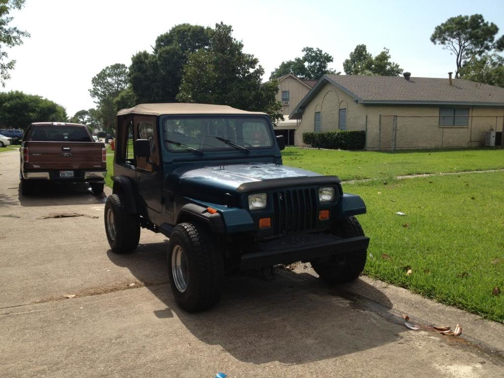 Jeep1_zps60146e97_89eb081612edcc435f290e84c29e0f2e649eac4b.jpg