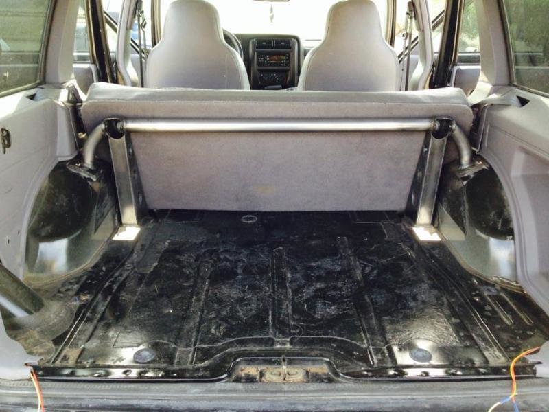 jeep2_44700f91d0446a8b236eecca29108484c07072a8.jpg