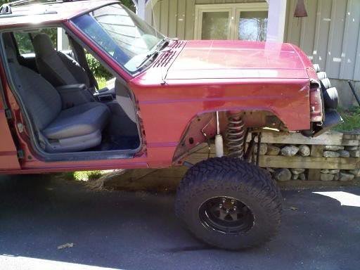 jeepflexing3_a9e09142201b11e599d60ecdd4cf5525fb387766.jpg