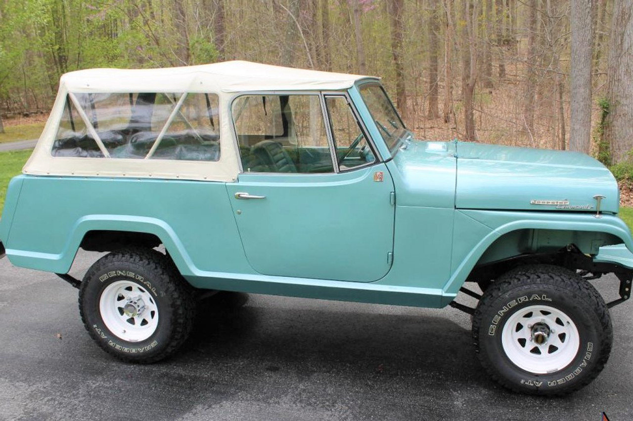 jeepster_commando_2__98552.jpg