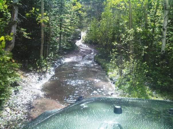 Jeepwater_44e0bb70ebc11c28eacfc3900d0237abf95d4146.jpg