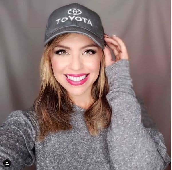 Jessica-Reyes.jpg