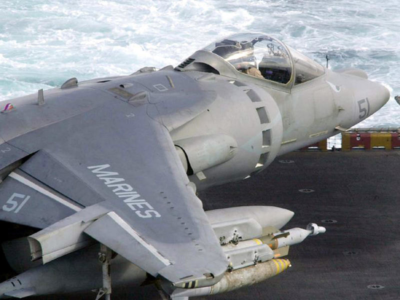 JLM-USMC_aircraft_AV-8B%20Harrier_01.jpg