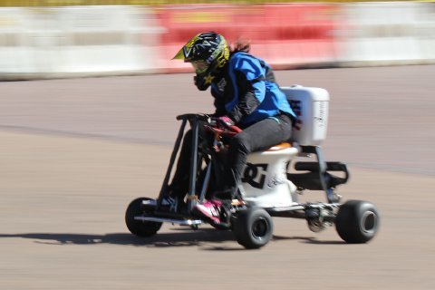 jolene-van-vugt-sets-world-land-speed-record--on-a-toilet_100389595_m.jpg
