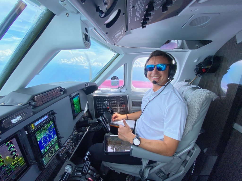Jorge right seat B200 King Air.jpg