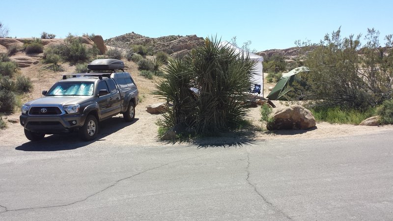 Joshua Tree Jumbo Rocks.jpg