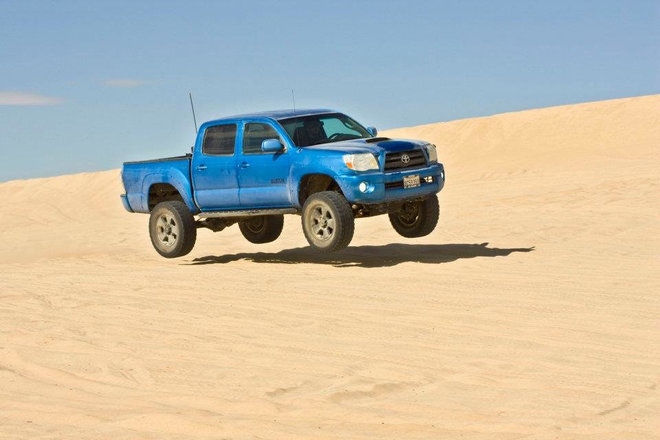 JumpinGregTruck_0ae91df335a26c1f90f0b0d32d79d037dcc43a09.jpg