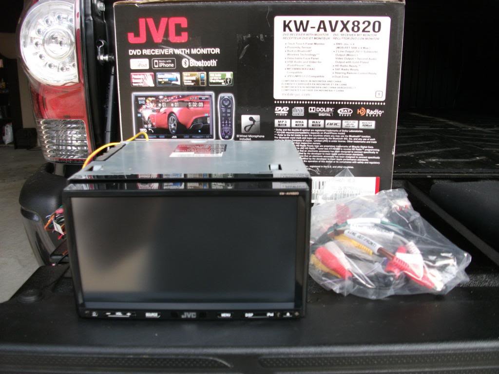jvc820_1_2825d12ac7a9ec0fd5284f441d2669668155dbb2.jpg