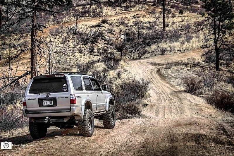 JWaldz%204Runner%20on%20trail_zpsuox4wyb_e6d26eb3643175e614e33d9207cf6afdbc71c070.jpg