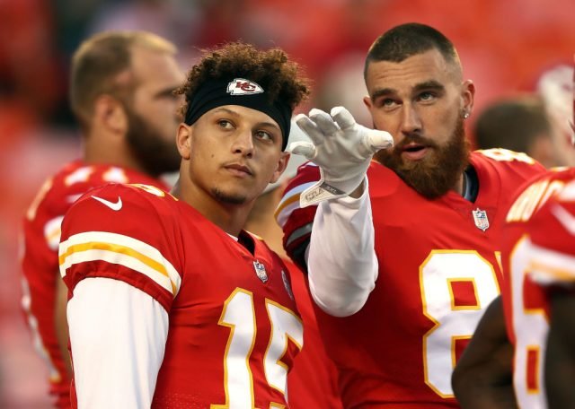 Kansas-City-Chiefs-superstars-Patrick-Mahomes-and-Travis-Kelce-640x456.jpg