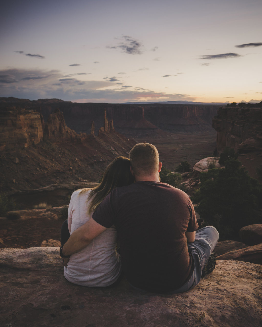 Katie and Cody Overlook - Utah.jpg