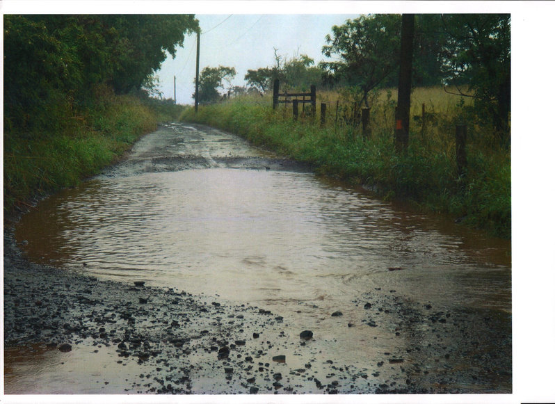 Kaupo wet road.jpg