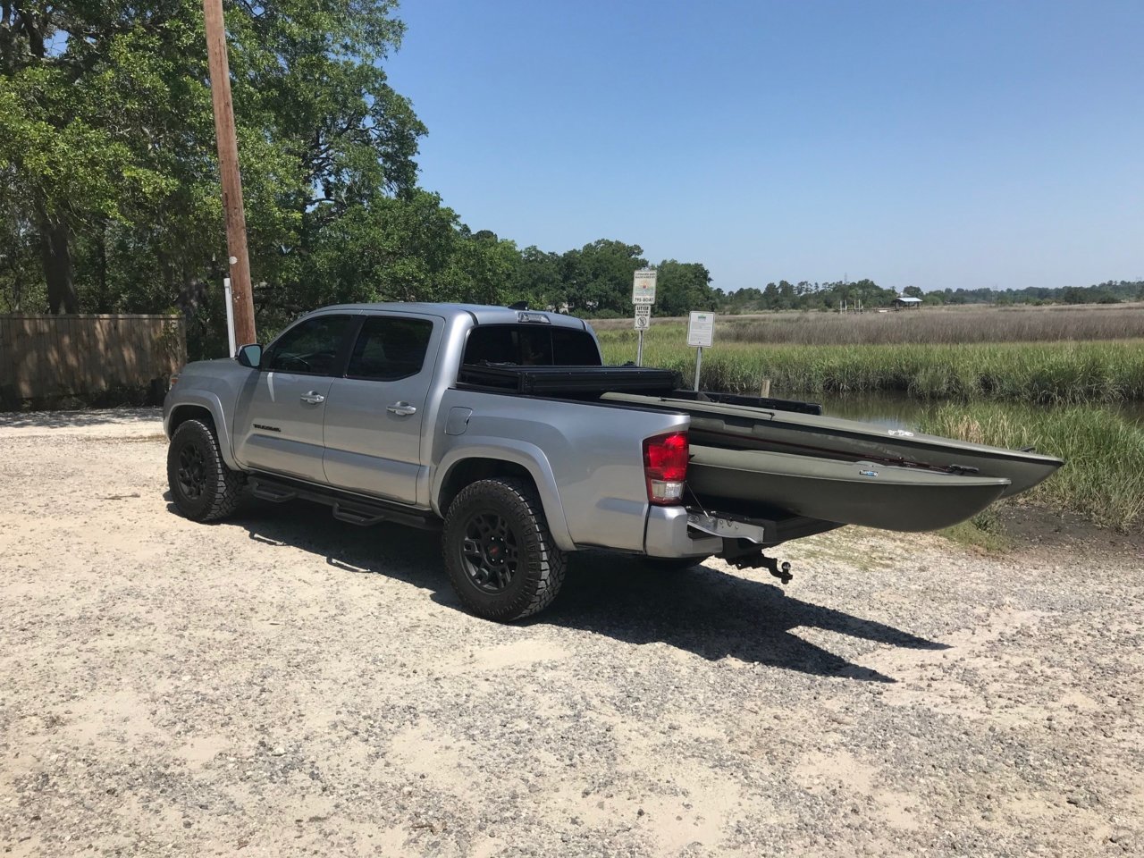 kayak.jpg