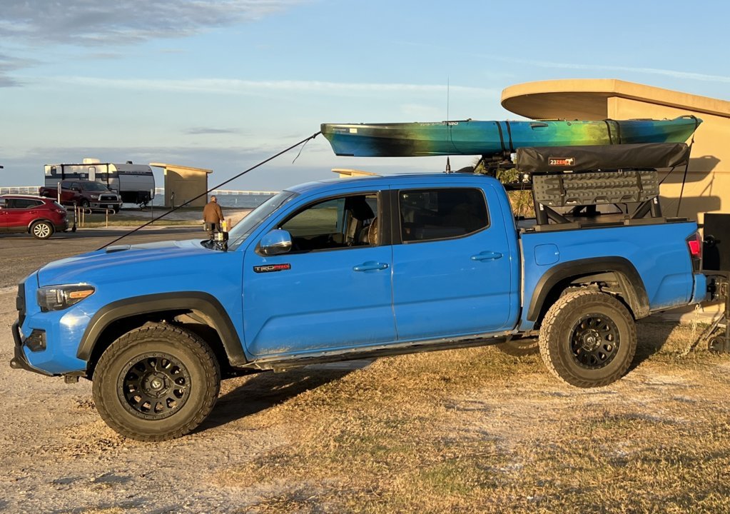 Kayak.jpg