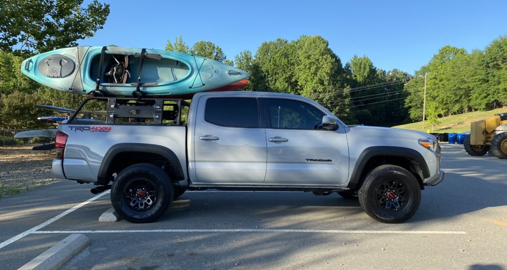 Kayaks 1.jpg