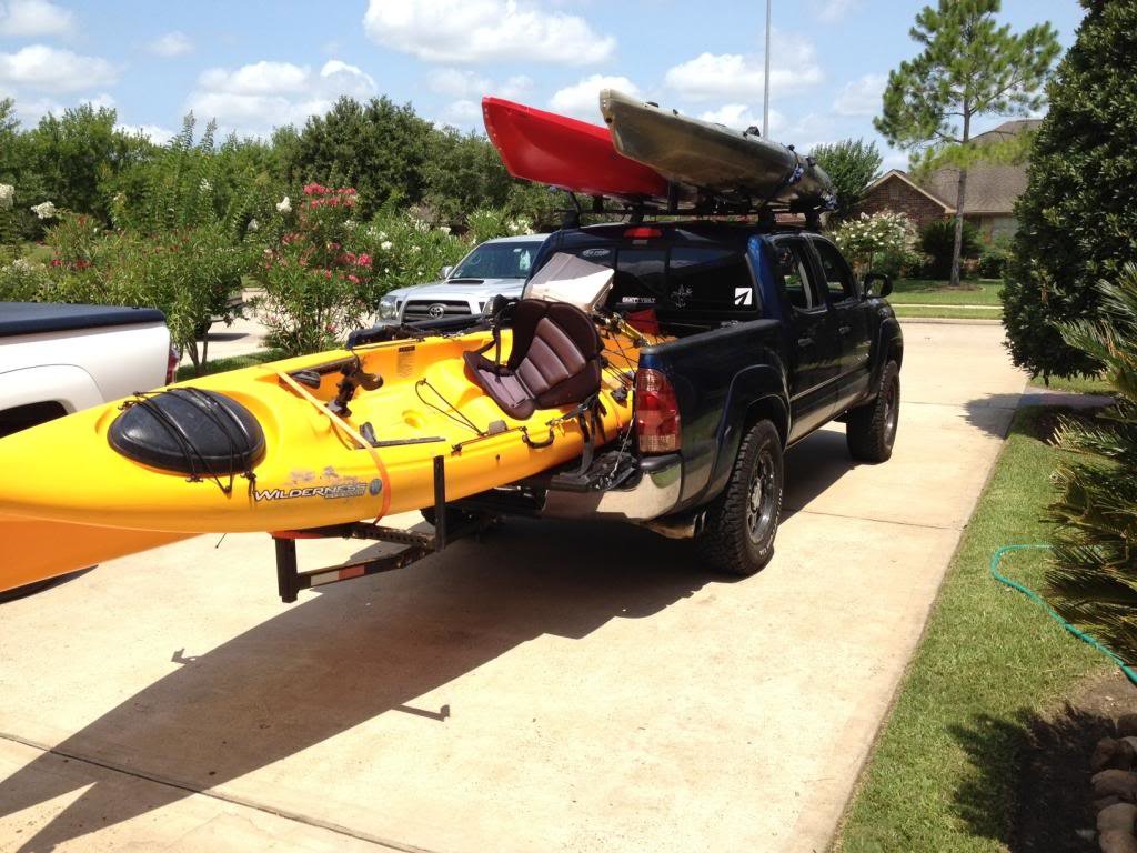 kayaks_zps046a3db4_d44978c7bfc9d82d2258c9af56dd9c1c26fa79c0.jpg