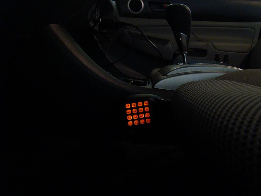 Kenwoodradio001_ce1135b70105aee1b968965180dc2f4043e48d70.jpg