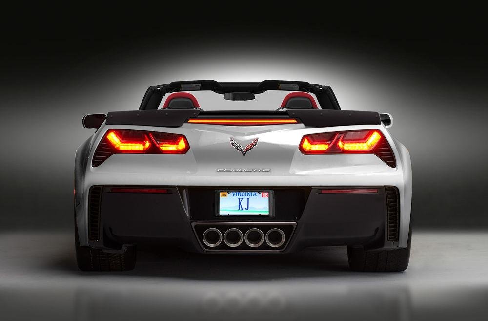 Kevin Jones 2017 Corvette Grandsport Convertible Large 2_opt.jpg