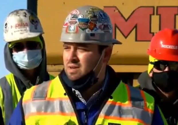 Keystone-XL-Pipeline-Manager-620x436.jpg