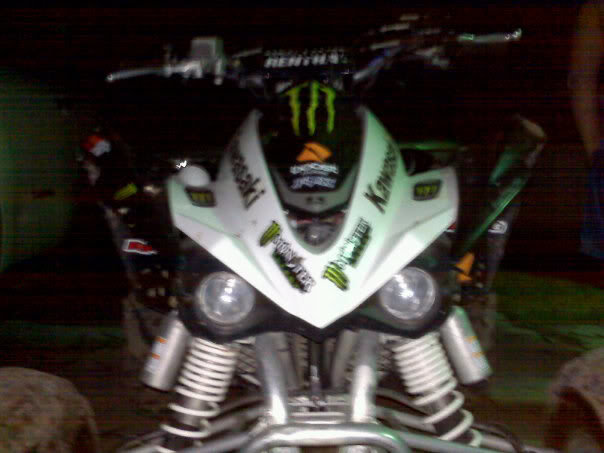 kfx450r1_4f9af0bb0b994d7edff2c92d91a6e01ba1506a10.jpg