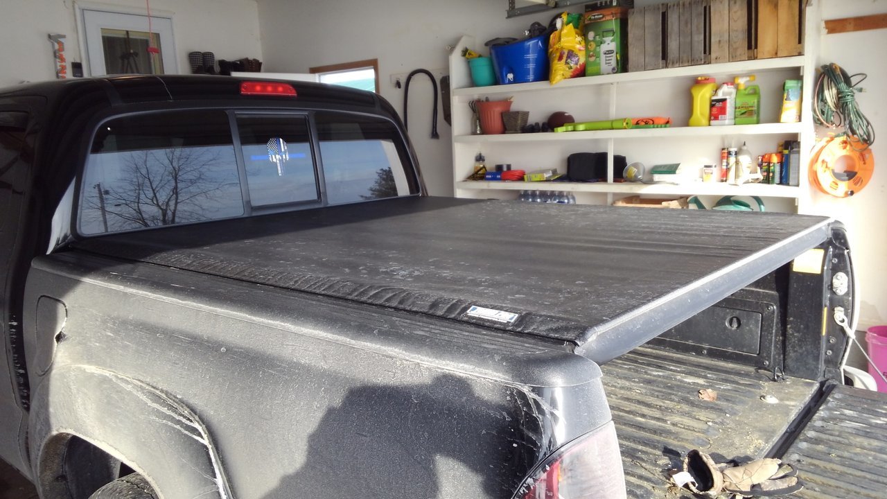 Tonno Pro Lr 5020 Lo Roll Black Roll Up Truck Bed Tonneau Cover 2005 2015 Toyota Tacoma Fits 5 Be Tacoma World