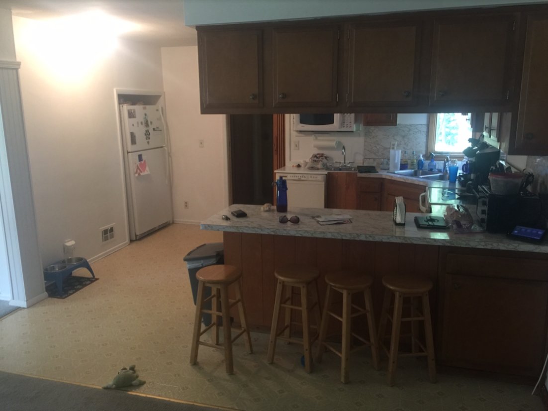 Kitchen2.jpg