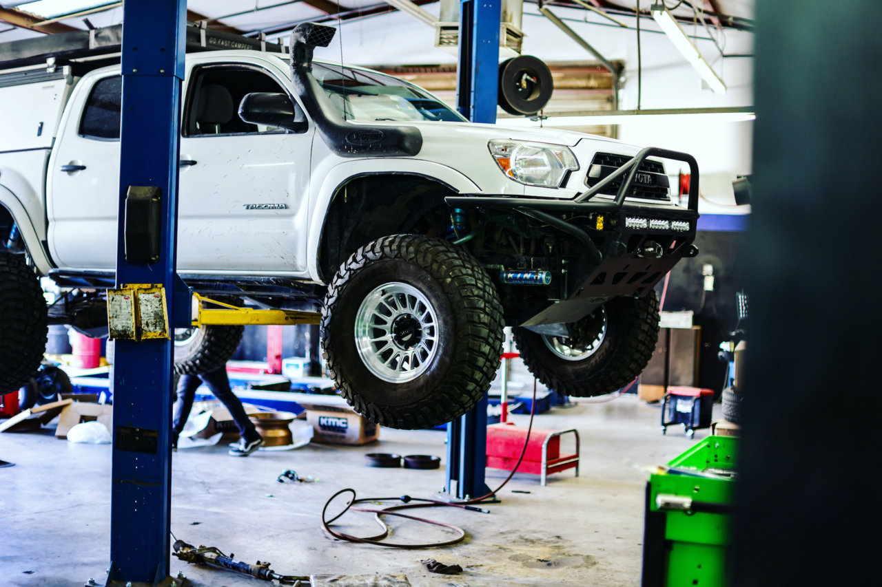 kmc-km724-impact ol-toyota tacoma 1.jpg