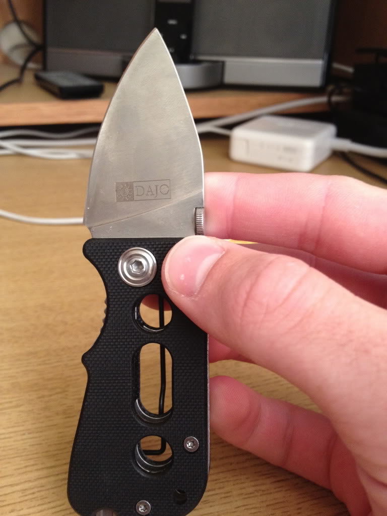 Knife3_e8fa99126cb813b7146841abba69b9e040cf9cd5.jpg