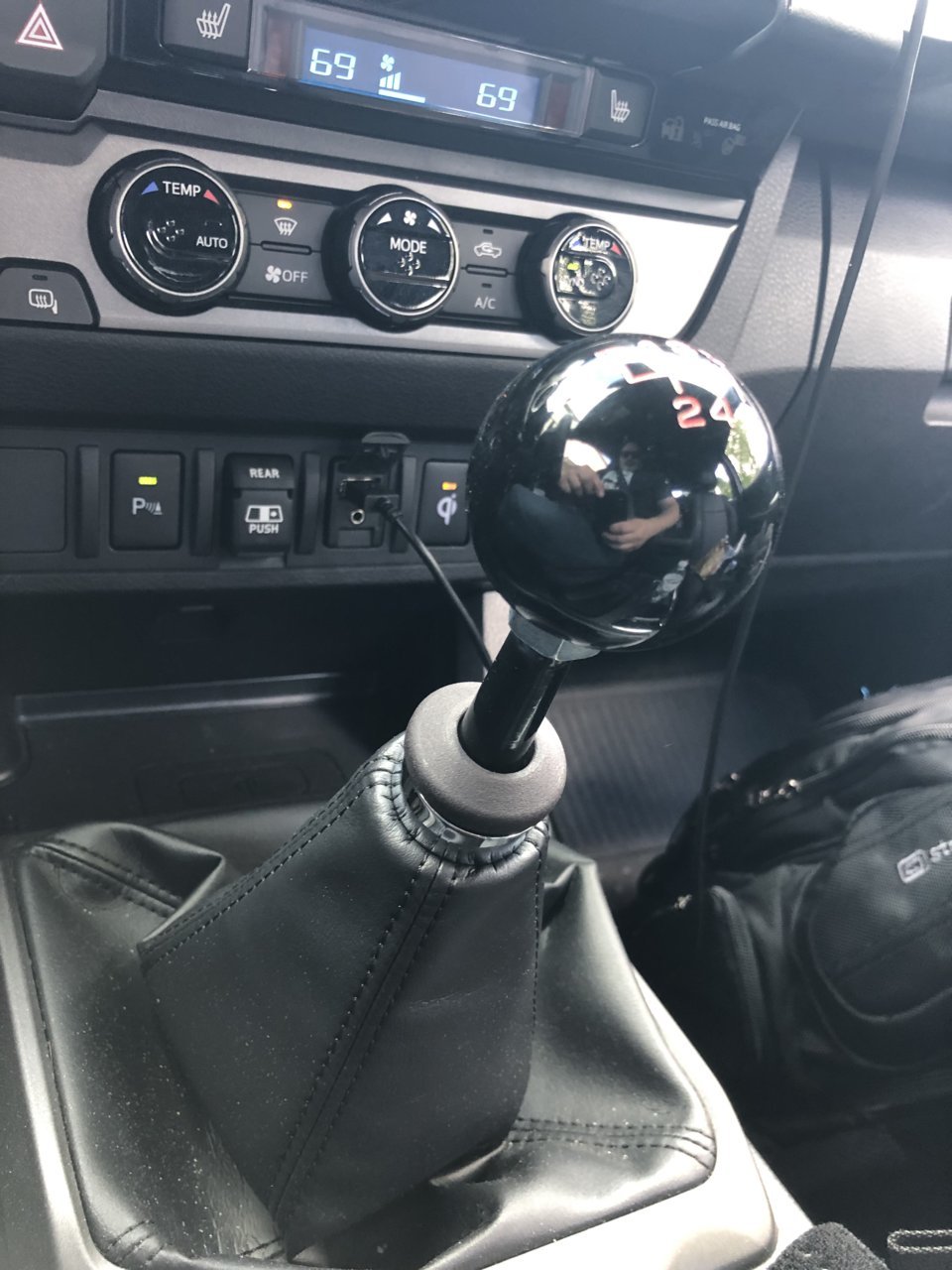 Knob.jpg