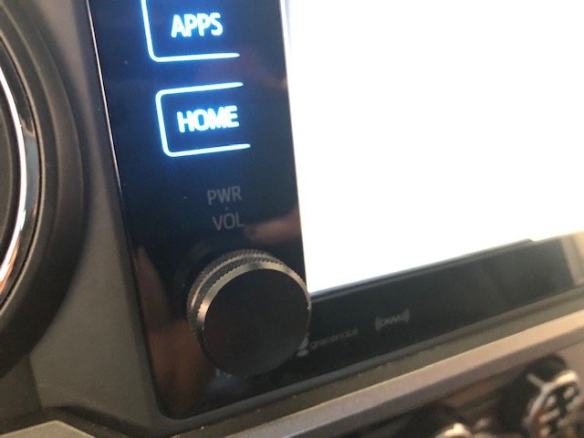 Knob2.jpg