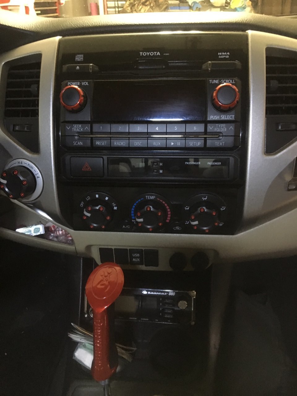 Knobs.jpg