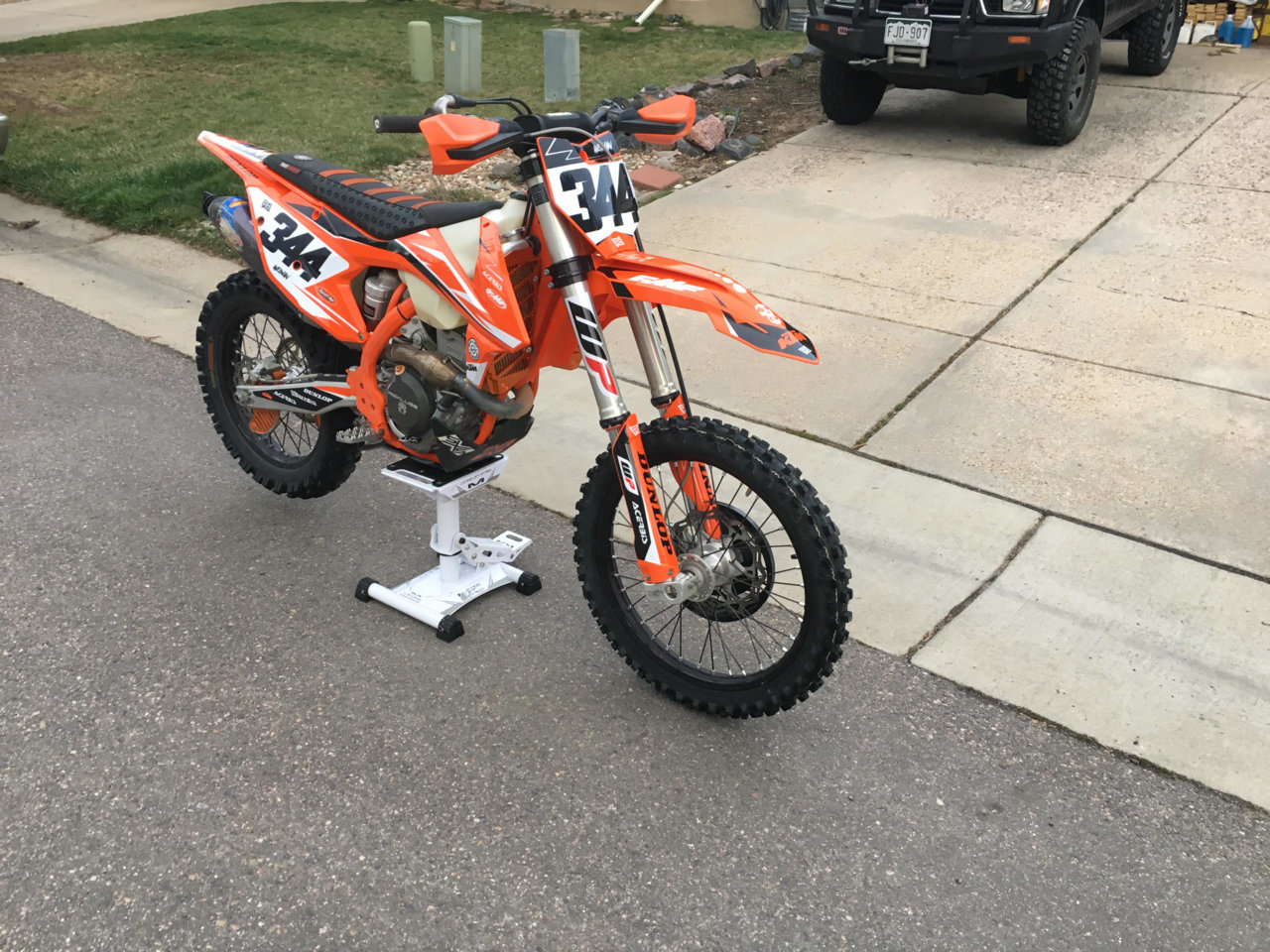 ktm1.jpg