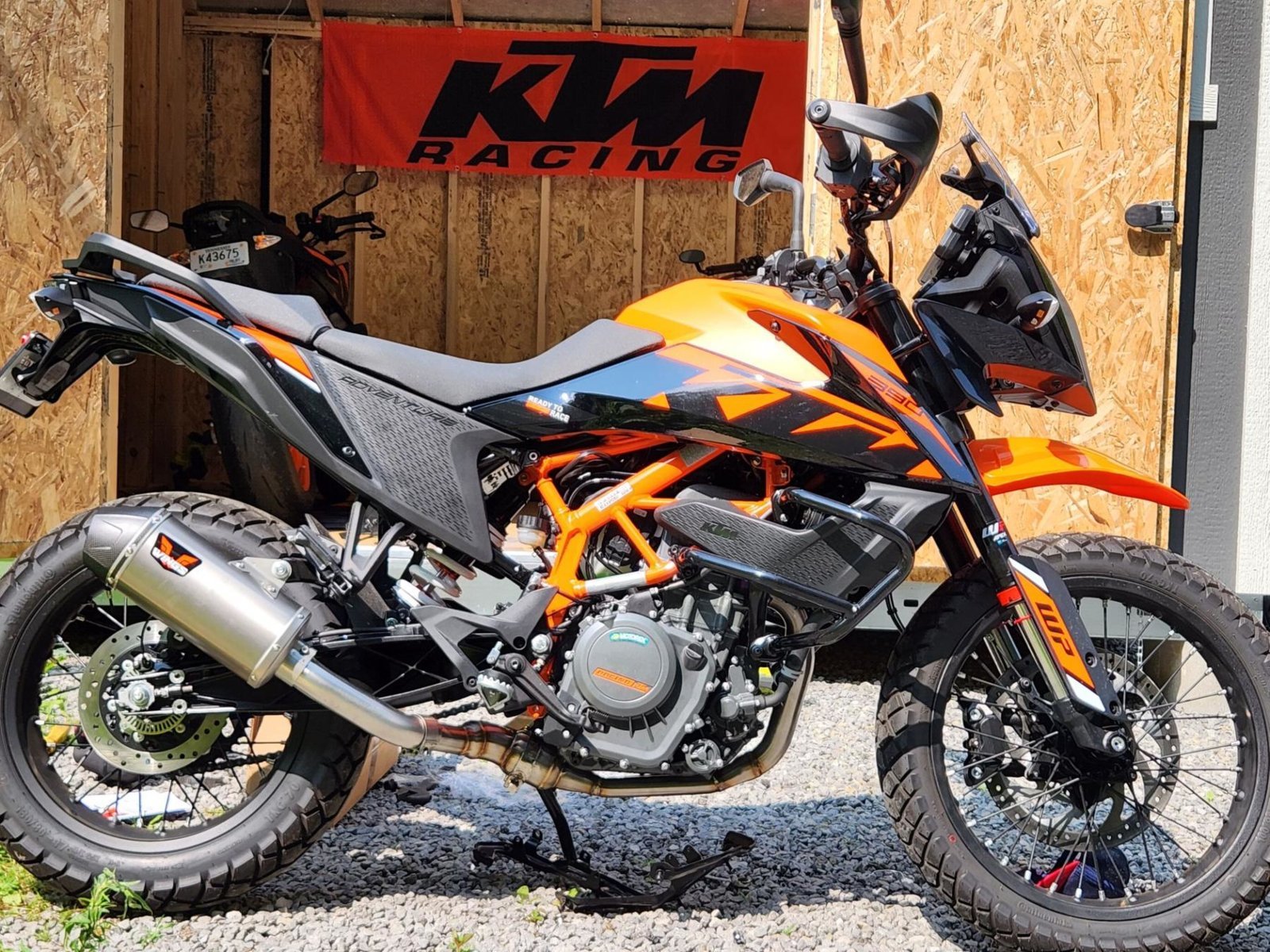 ktm2.jpg