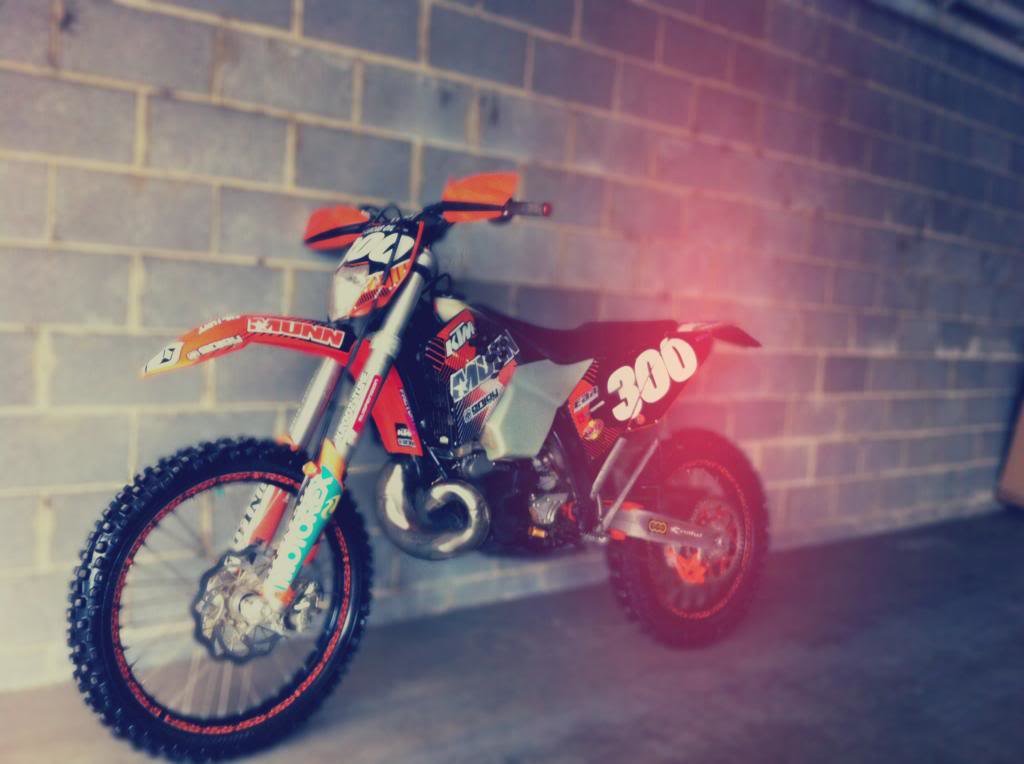 ktm_e53a36a87b40ecfdf2d97fc751f2872afd65b656.jpg