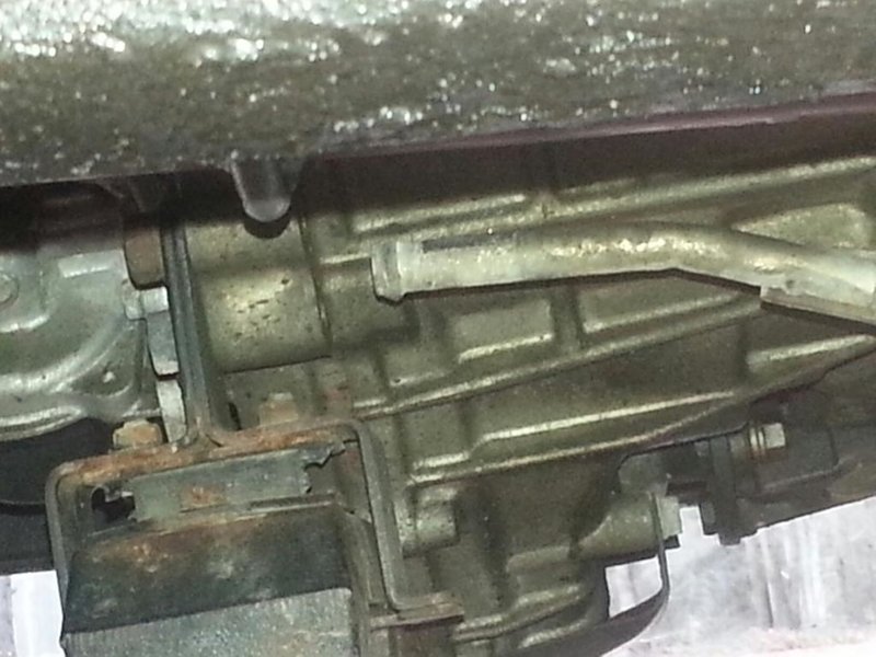 L shaped thing of Tacoma's underbody by transmission.jpg