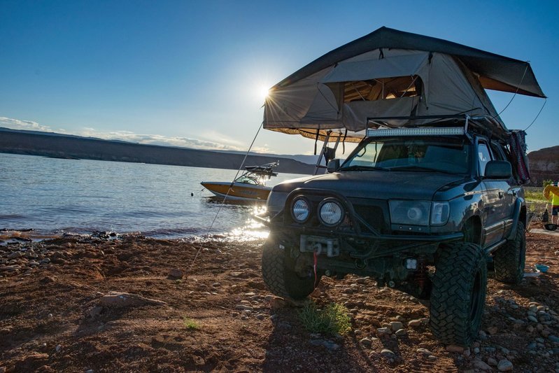 lake powell 4runner.jpg