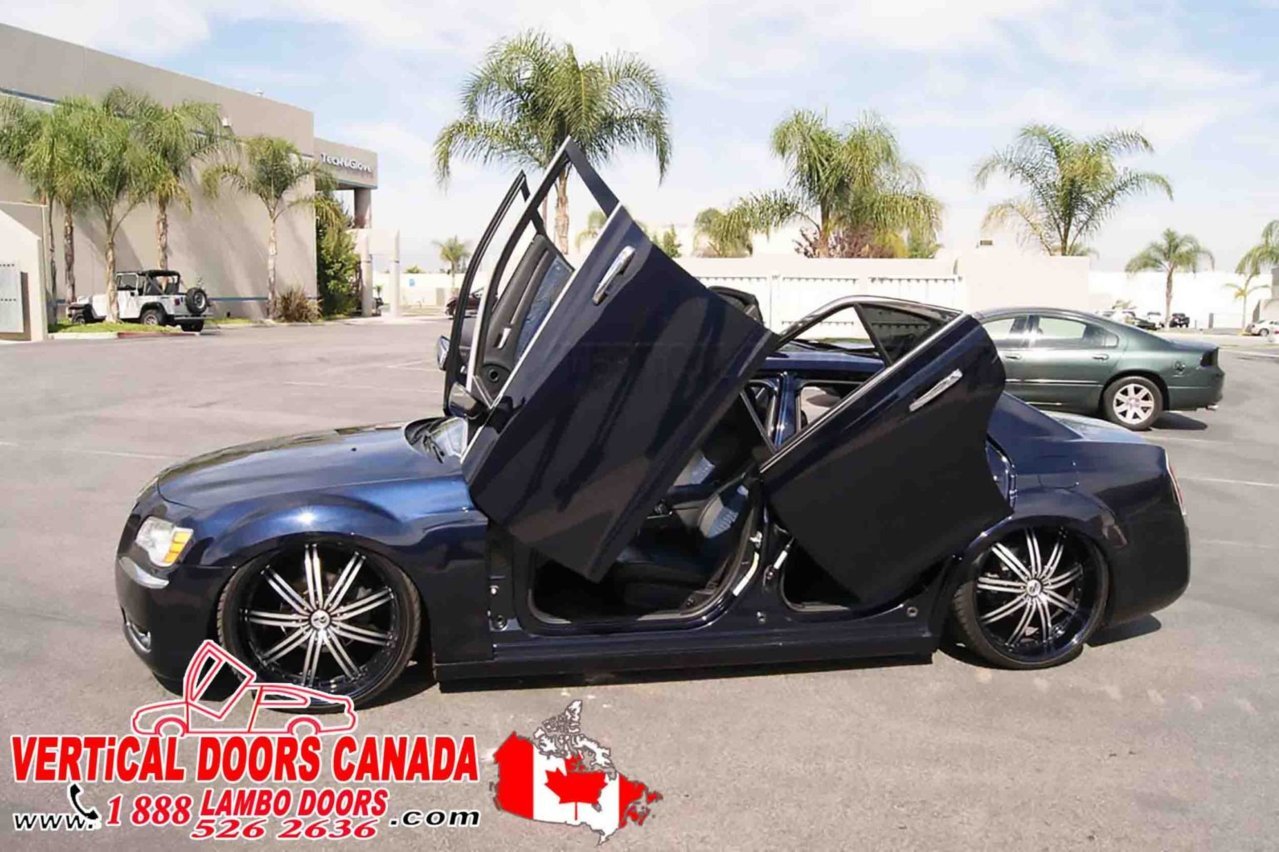 Lamborghini doors.jpg