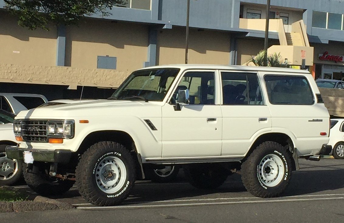 Landcruiser.jpg