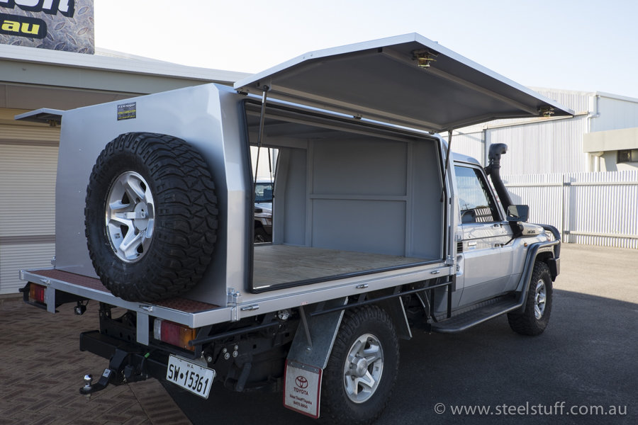 landcruiser-slide-on-canopy.jpg