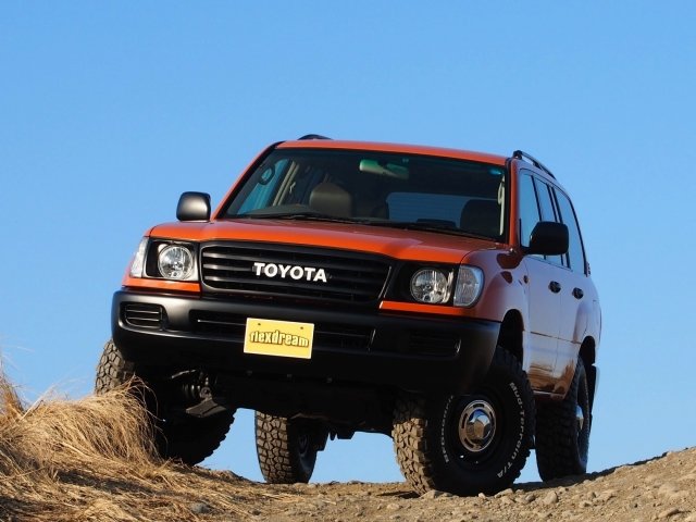 landcruiser100-round_headlight-custom_de_5b6d67d559313c4c777ce6f91e10ec0105cadf69.jpg