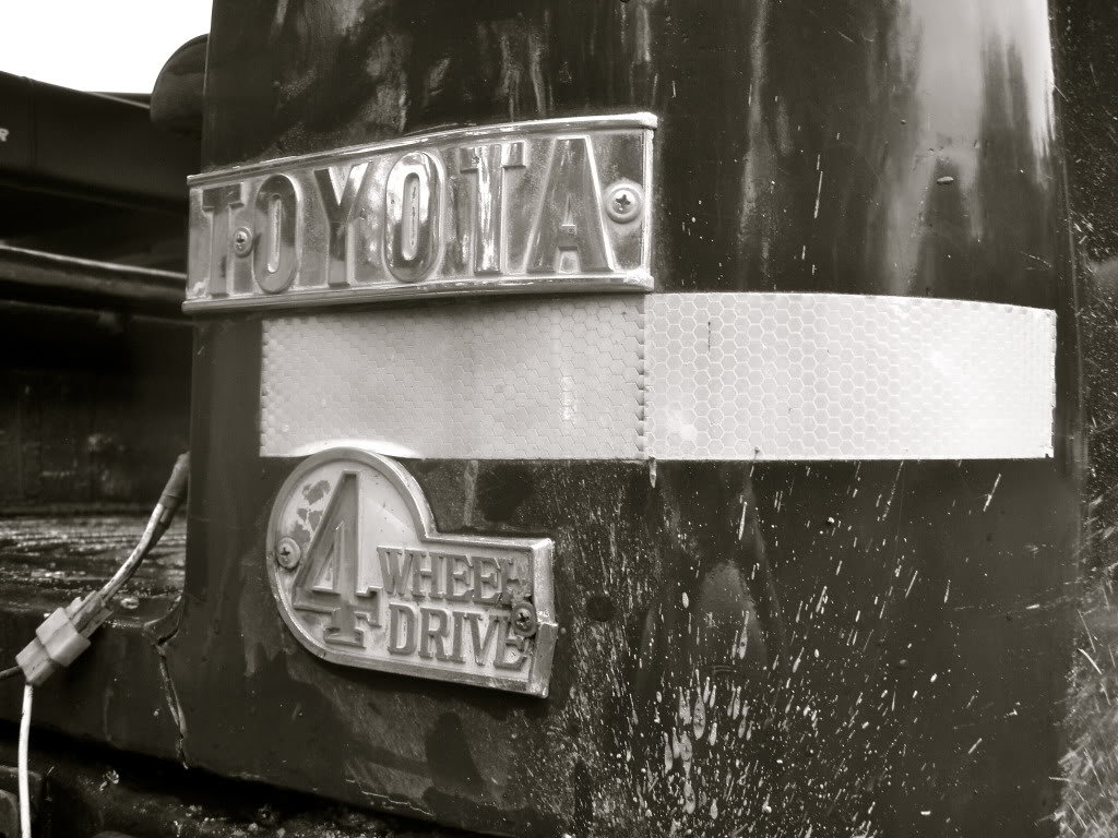 Landcruiser_d9db17a0ee68da44ecbcde4ca806e1308dfa0a0c.jpg