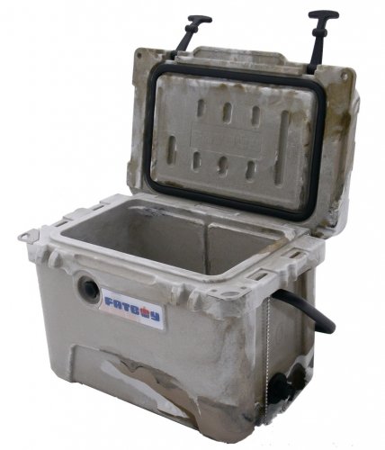 large_556_20QT-camo-open.jpg