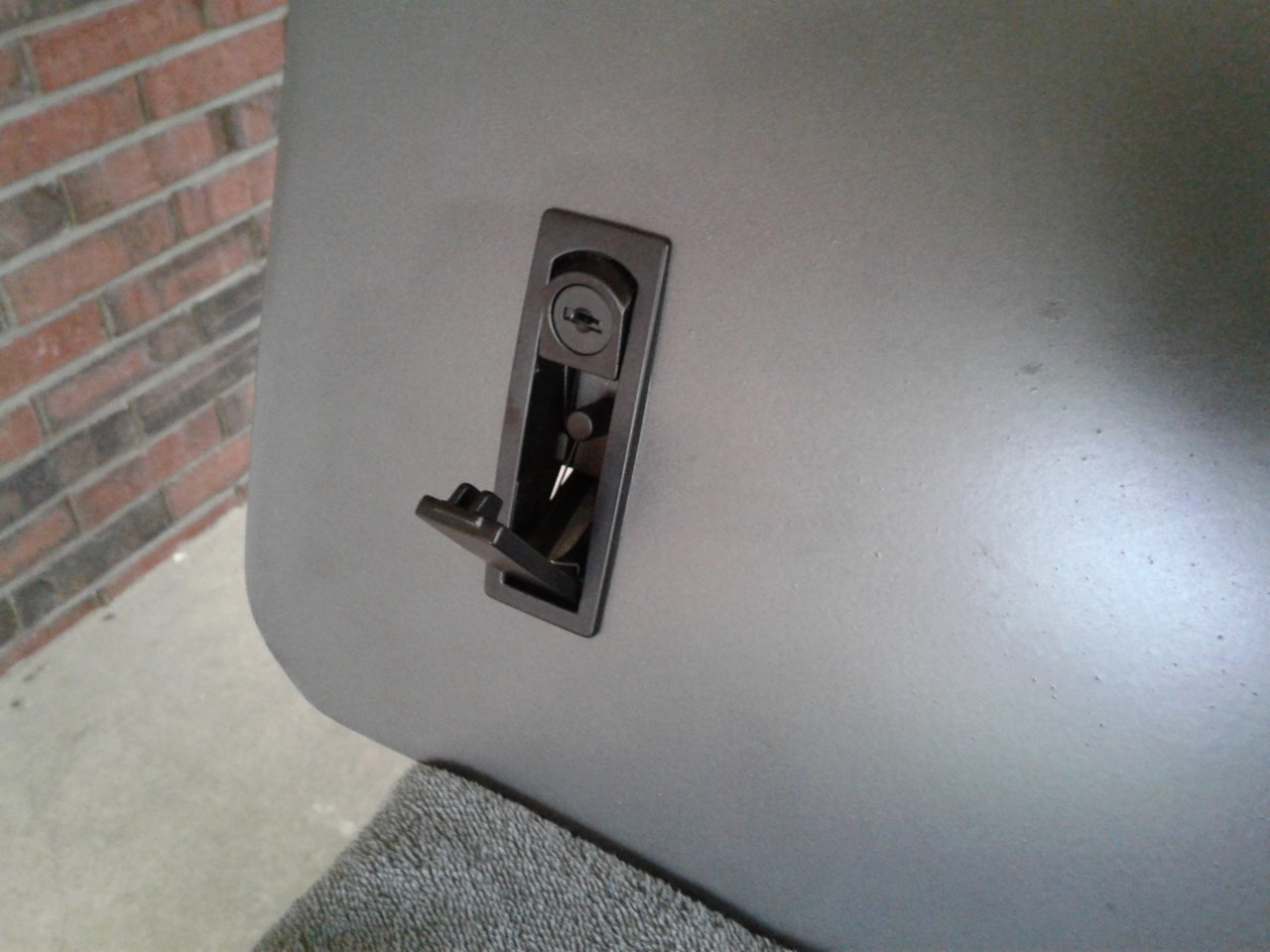 latch.jpg