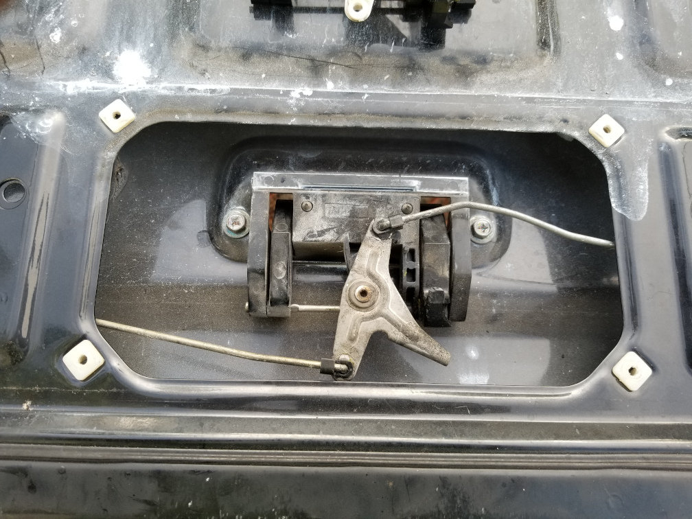 latch old.jpg