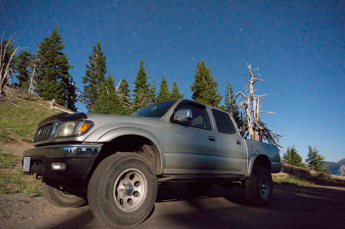 latenight_landscaping_DSC00955.jpg