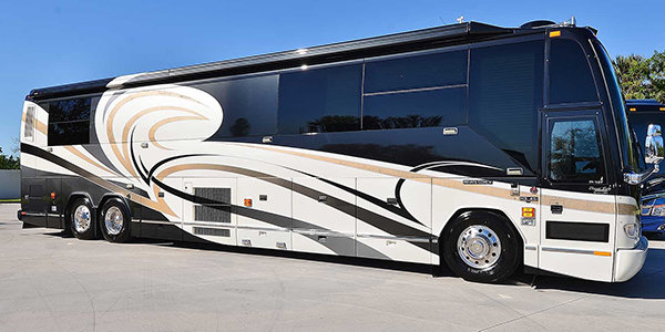LC-M7155-Available-Coach.jpg