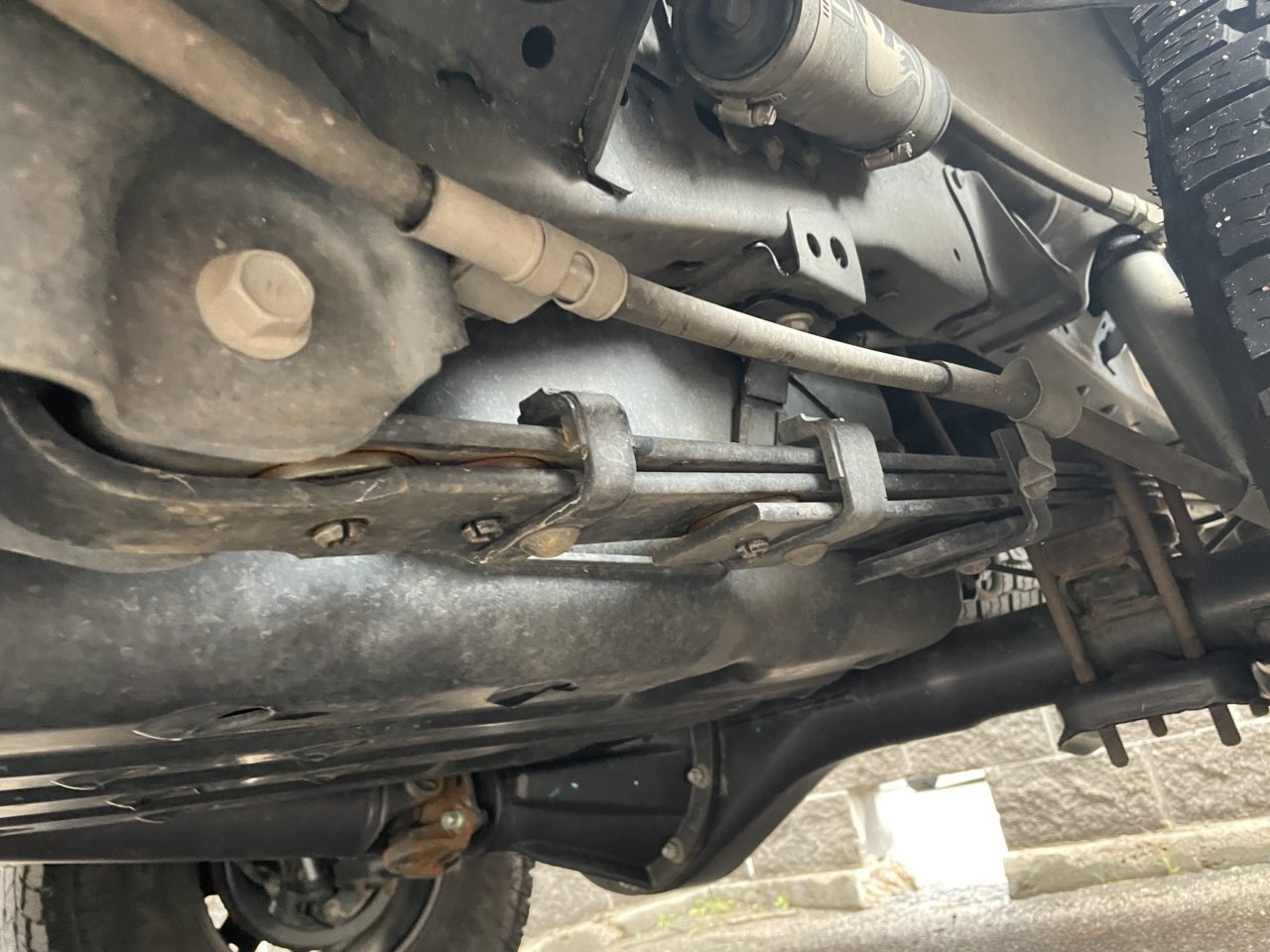 Leaf spring 1.jpg