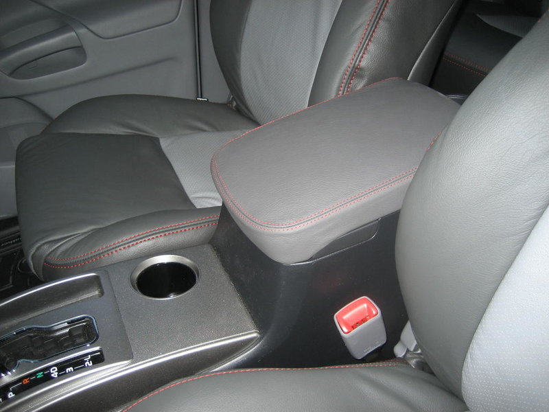 Leather2 008.jpg